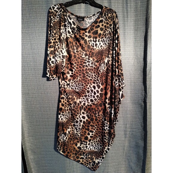 "Women's Leopard Print Asymmetrical Dress - Trendy Animal Print Fashion" - Picture 1 of 5